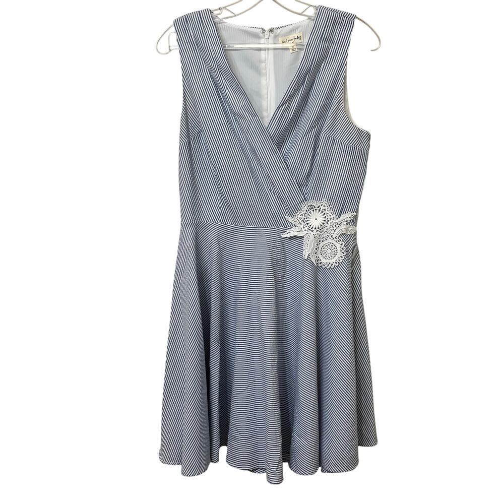 Maison Jules Women’s Dress Sz 6 Striped Lace Seersucker Lined Zip Back
